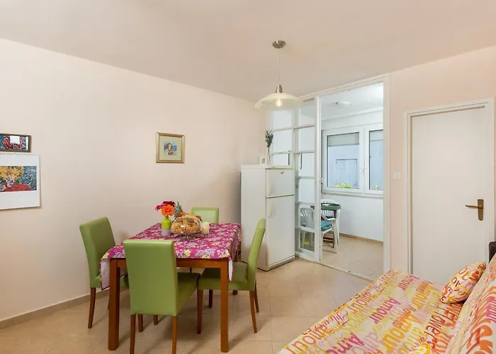 Ventula アパート